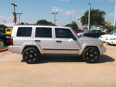 2006 Jeep Commander Unknown