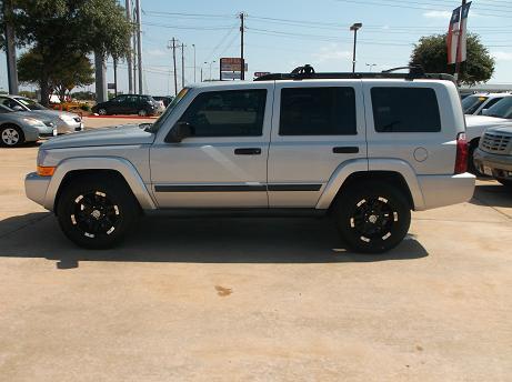 2006 Jeep Commander Unknown