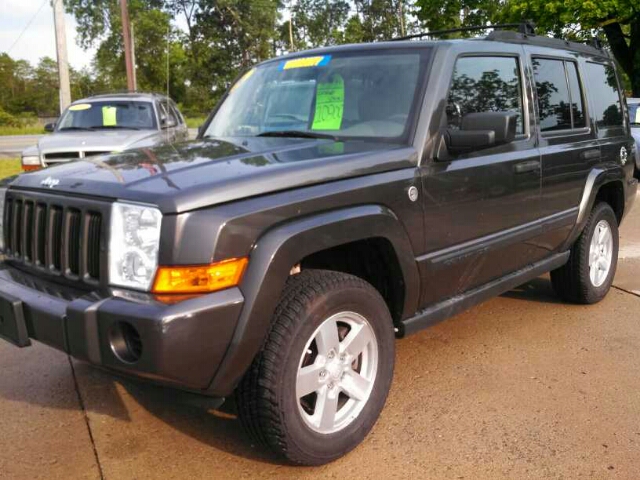 2006 Jeep Commander GSX