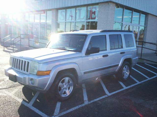 2006 Jeep Commander 4wd