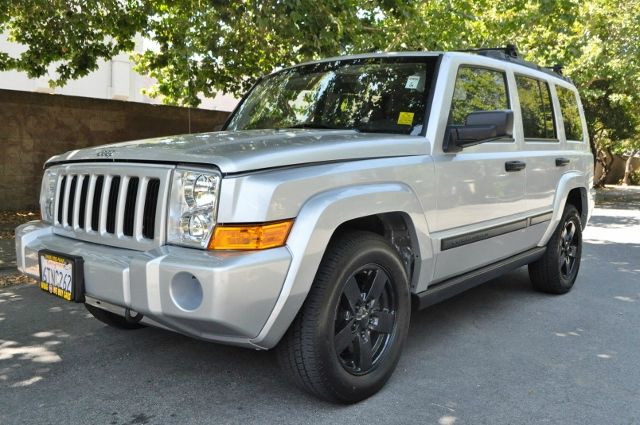 2006 Jeep Commander Ram 3500 Diesel 2-WD