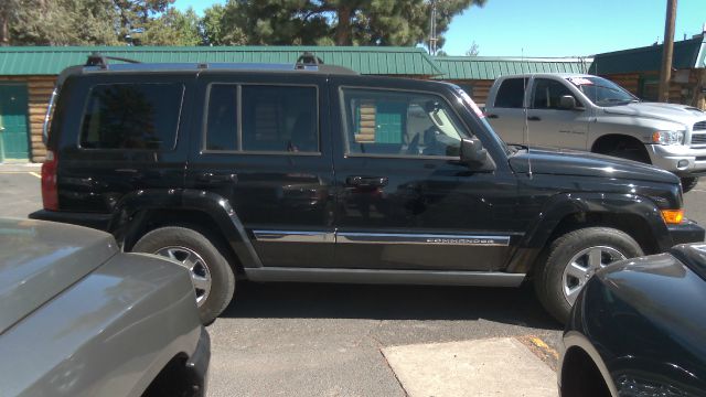 2006 Jeep Commander Super