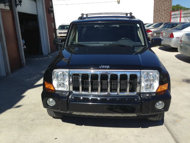 2006 Jeep Commander Super