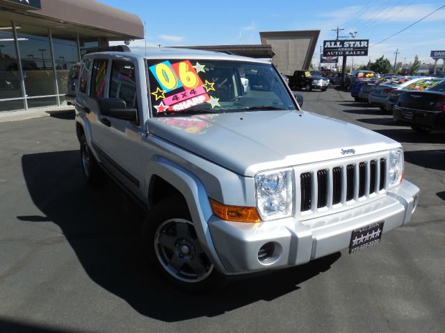 2006 Jeep Commander SLT 25