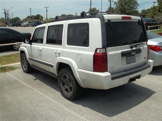 2007 Jeep Commander GSX