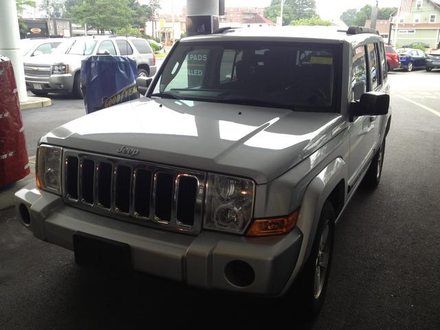 2007 Jeep Commander GSX