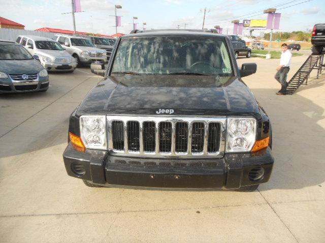 2007 Jeep Commander GSX