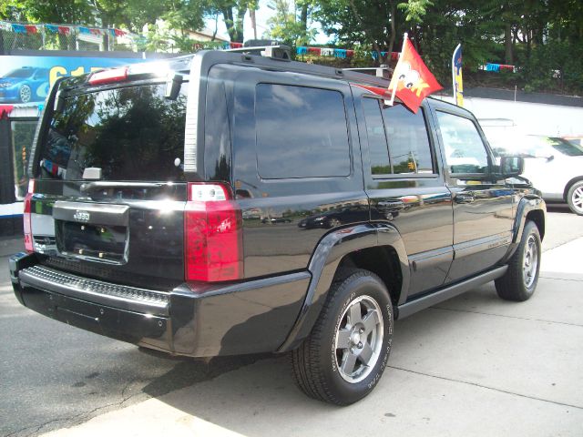 2007 Jeep Commander Elk Conversion Van