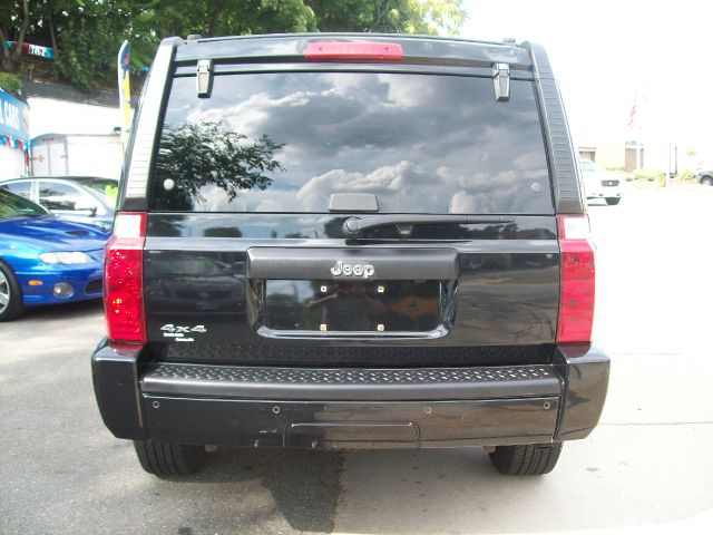 2007 Jeep Commander Elk Conversion Van