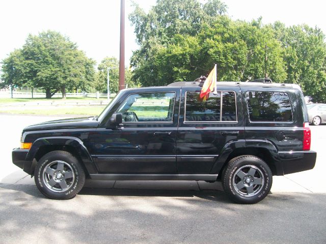 2007 Jeep Commander Elk Conversion Van