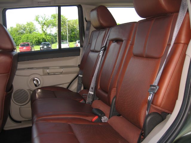 2007 Jeep Commander Super