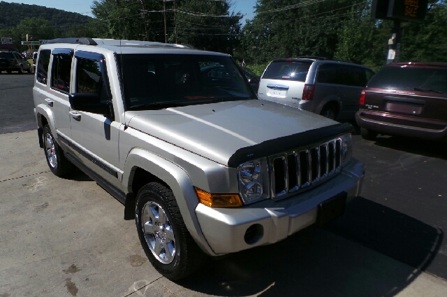 2007 Jeep Commander Elk Conversion Van