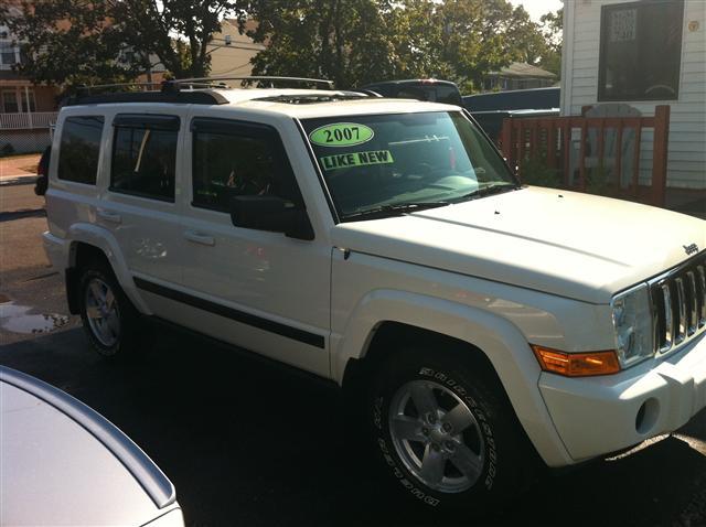 2007 Jeep Commander 2006.5 EX