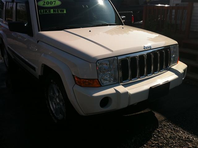 2007 Jeep Commander 2006.5 EX