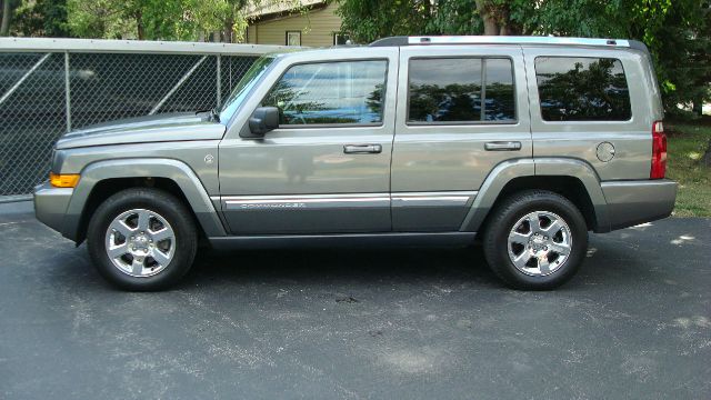 2007 Jeep Commander Super