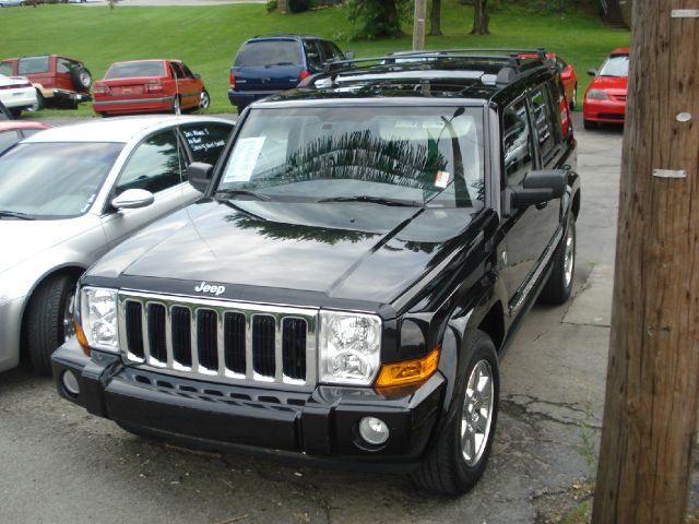 2007 Jeep Commander Super