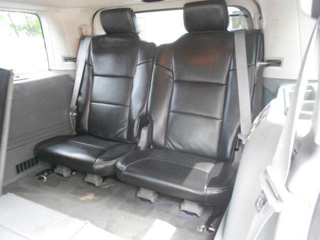 2007 Jeep Commander Elk Conversion Van