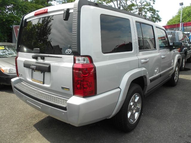 2007 Jeep Commander Elk Conversion Van