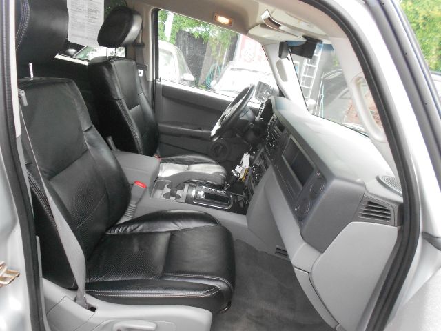 2007 Jeep Commander Elk Conversion Van