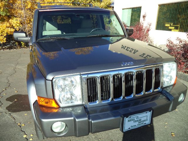 2007 Jeep Commander Super