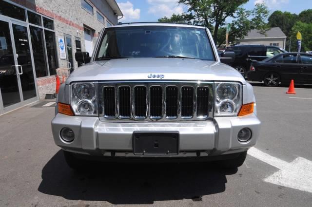 2008 Jeep Commander SLT 25