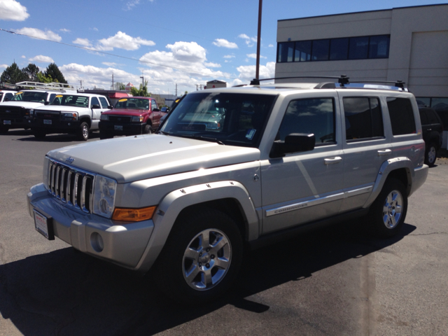 2008 Jeep Commander Super