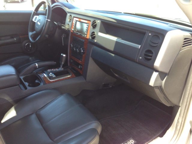 2008 Jeep Commander Super