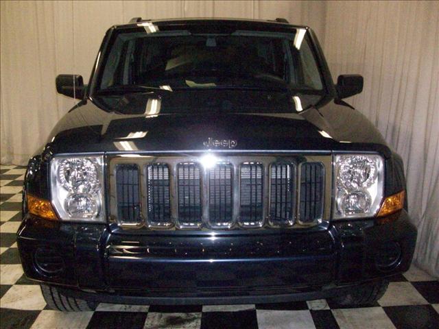 2008 Jeep Commander GSX