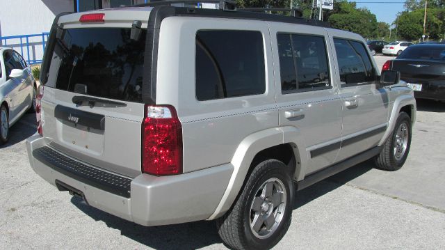 2008 Jeep Commander Extended Cab V8 LT W/1lt