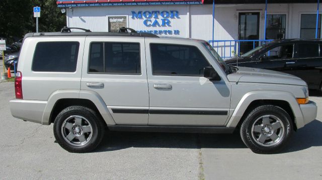 2008 Jeep Commander Extended Cab V8 LT W/1lt