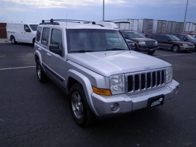 2009 Jeep Commander GSX