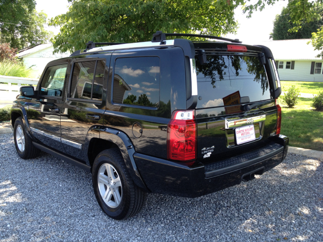 2009 Jeep Commander Super