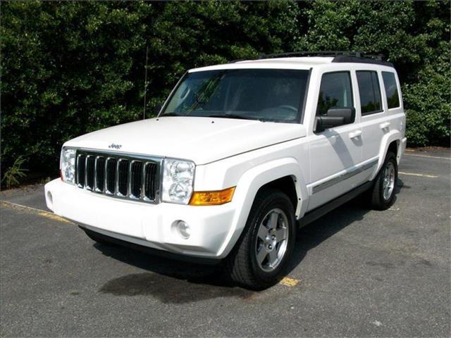 2010 Jeep Commander Unknown