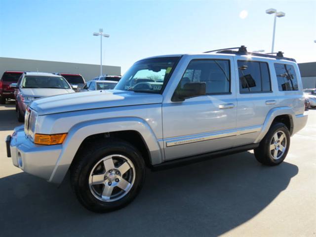 2010 Jeep Commander GSX