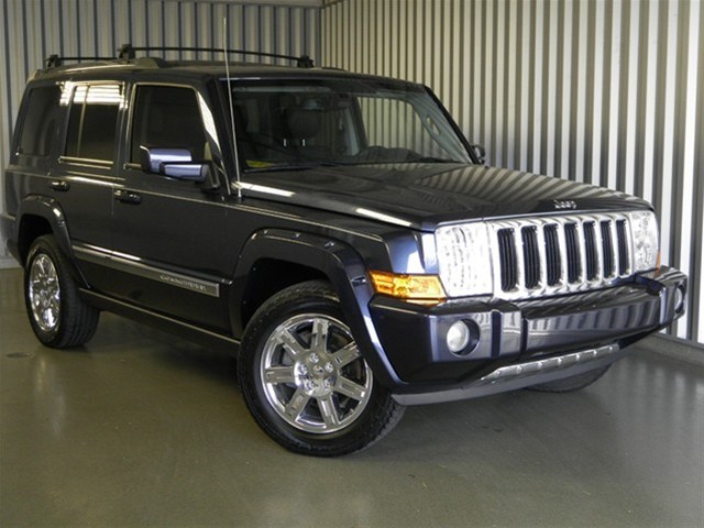 2010 Jeep Commander SLT 25