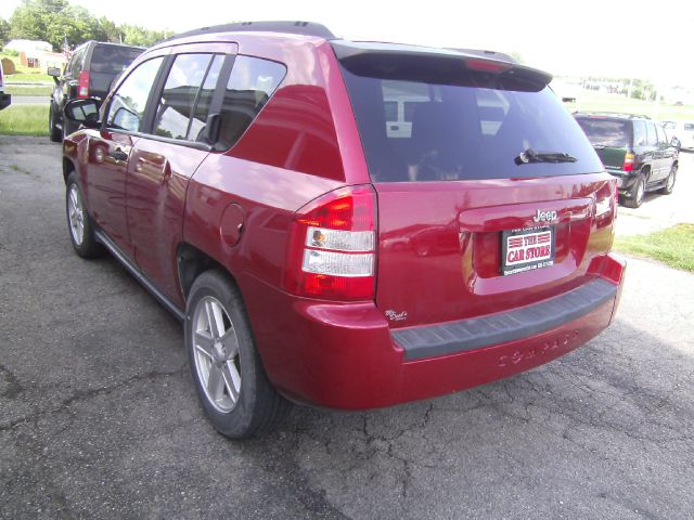 2007 Jeep Compass Extended Cab V8 LT W/1lt