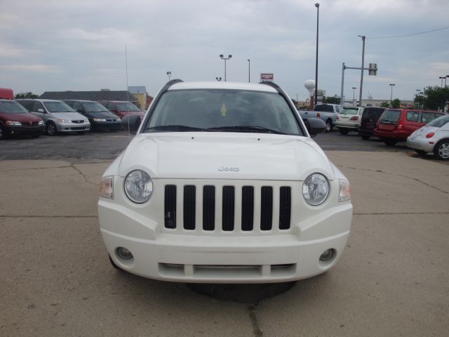 2007 Jeep Compass Extended Cab V8 LT W/1lt