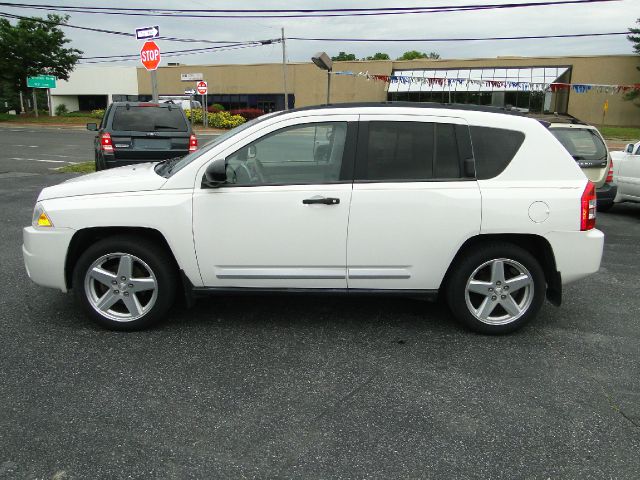 2007 Jeep Compass Super