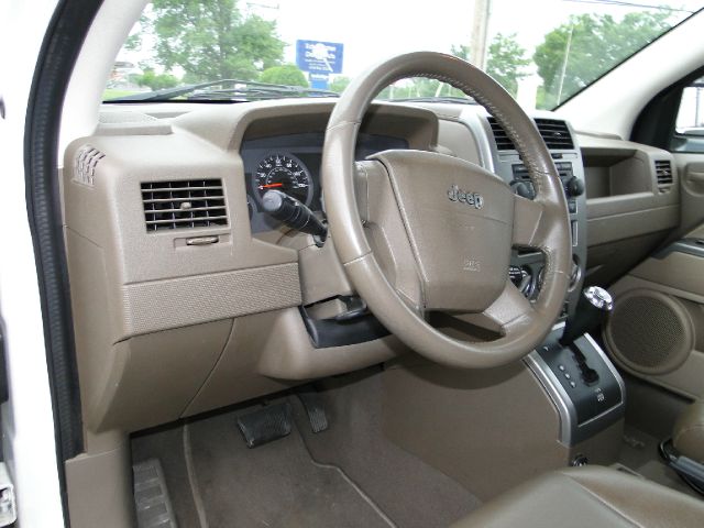 2007 Jeep Compass Super