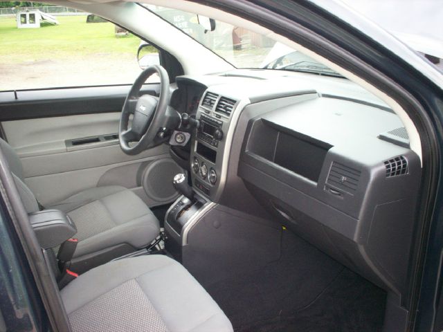 2007 Jeep Compass Extended Cab V8 LT W/1lt