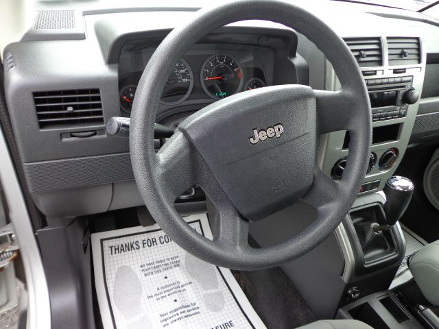 2007 Jeep Compass Extended Cab V8 LT W/1lt