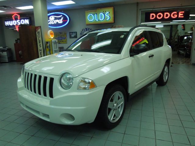 2007 Jeep Compass Extended Cab V8 LT W/1lt