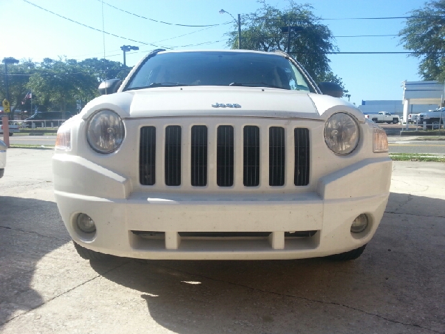 2007 Jeep Compass Extended Cab V8 LT W/1lt