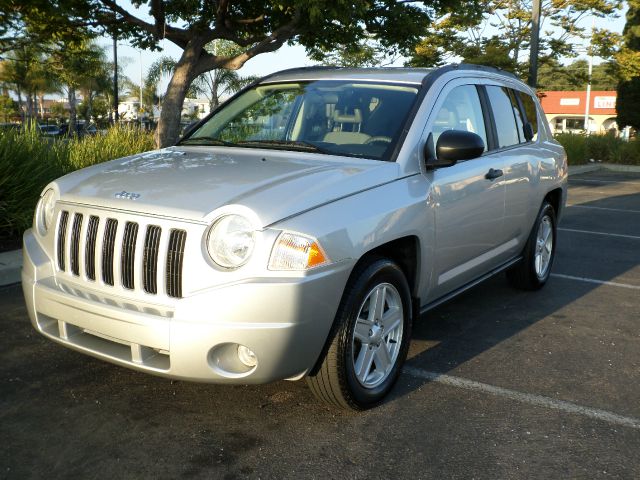 2007 Jeep Compass Extended Cab V8 LT W/1lt