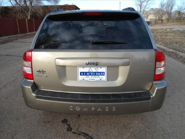 2007 Jeep Compass 2 Dr SC2 Coupe