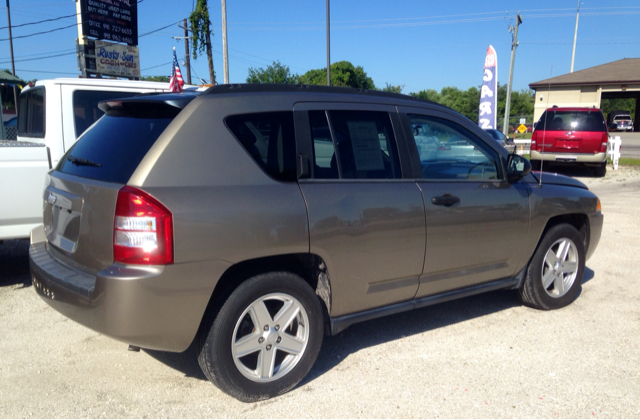 2007 Jeep Compass Extended Cab V8 LT W/1lt