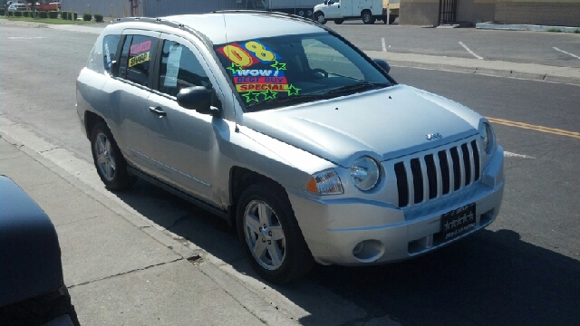 2008 Jeep Compass Extended Cab V8 LT W/1lt