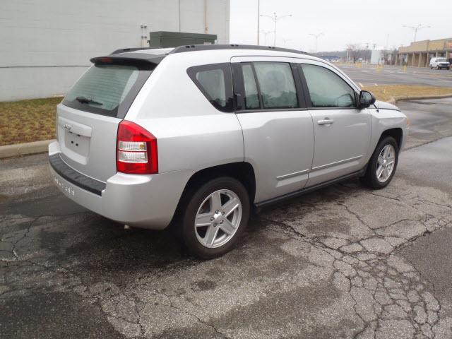 2010 Jeep Compass GSX