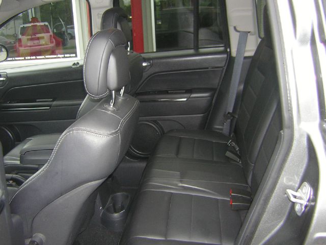 2011 Jeep Compass SLT 25