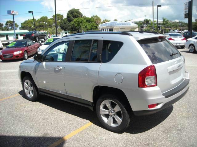 2011 Jeep Compass Unknown